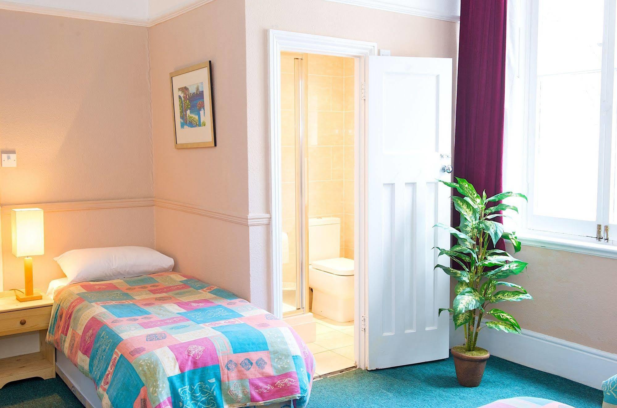 Curzon House Hotel London Exterior photo